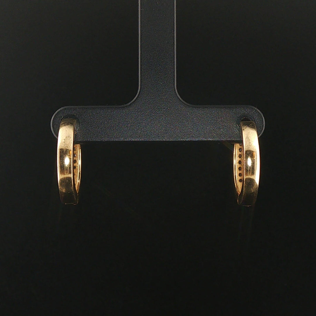 14k Yellow Gold and 0.20cttw Diamond Vintage Hoop Earrings