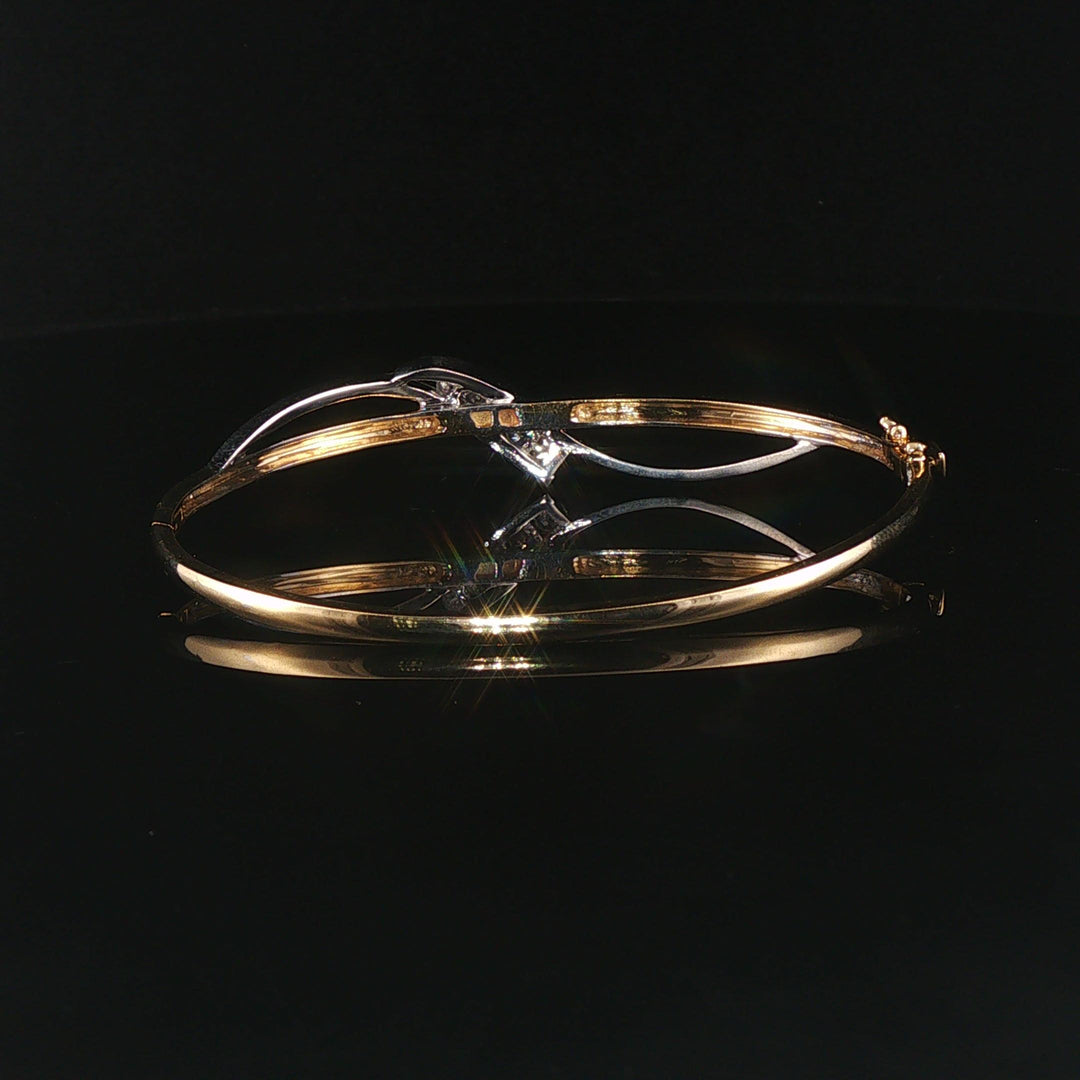 14k Yellow and White Gold 0.50cttw Diamond Fancy Bangle Bracelet 6.75"