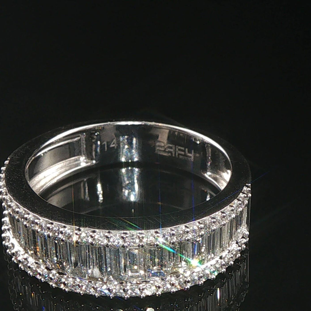 EFFY 14k White Gold 1.25cttw Baguette and Round Diamond Ladies Band Ring Size 7