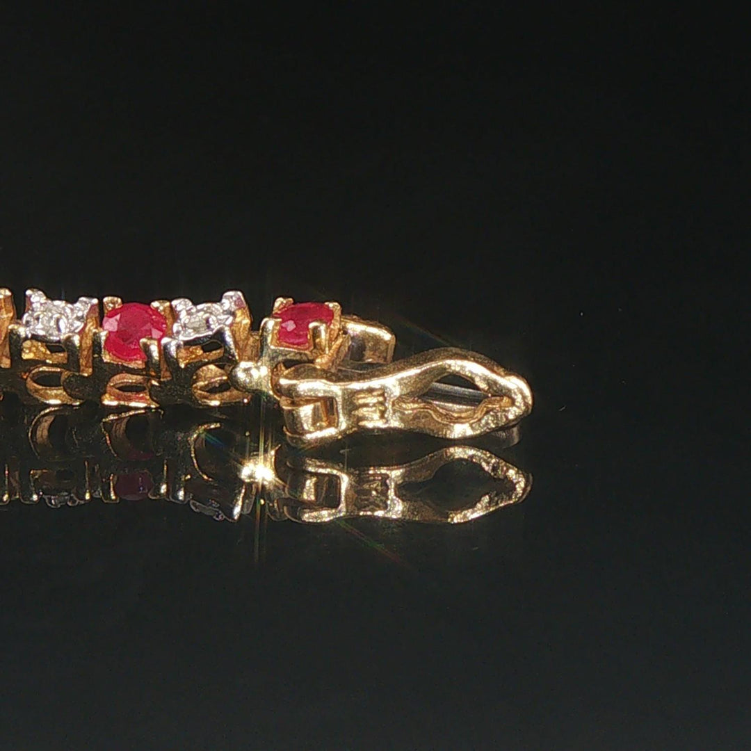 14k Yellow Gold Ruby and 0.50cttw Diamond Vintage Tennis Bracelet 7"