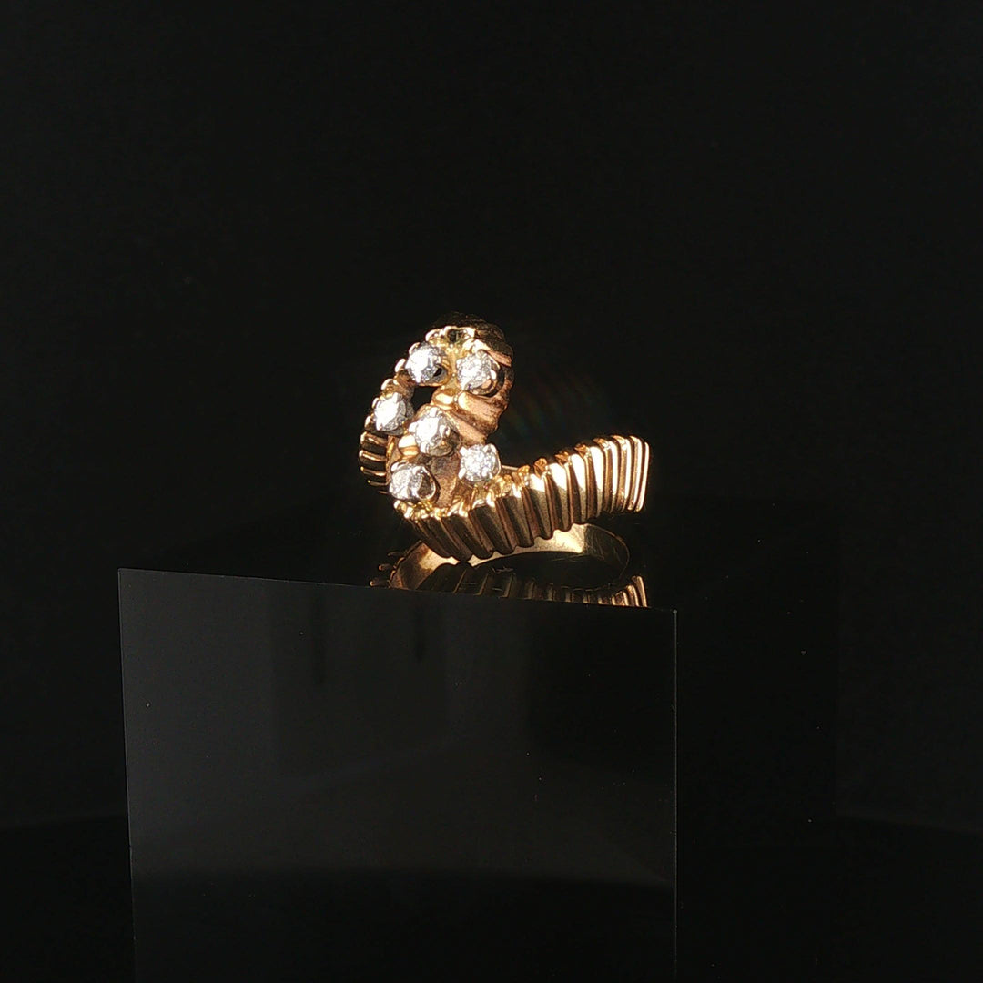 14k Yellow Gold and 0.25cttw Diamond Retro Ribbed Band Ring Size 6.5
