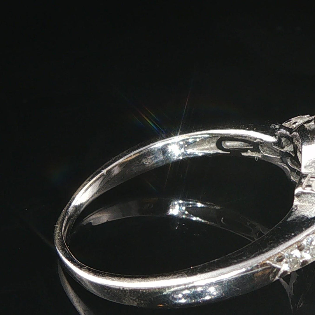 14k White Gold and 0.70cttw Diamond Vintage Halo Ring Size 7.75
