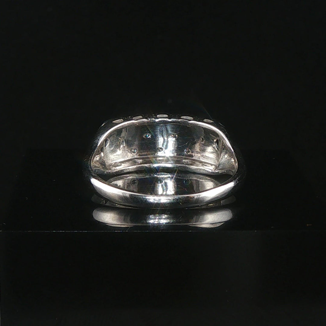 14k White Gold and 0.05cttw Diamond Vintage Ladies Band Ring Size 8.5