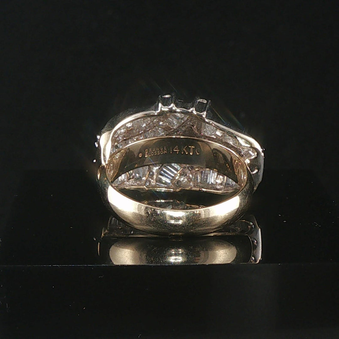 18k White Gold and 14k Yellow Gold 1.25cttw Diamond Ring Size 5.5