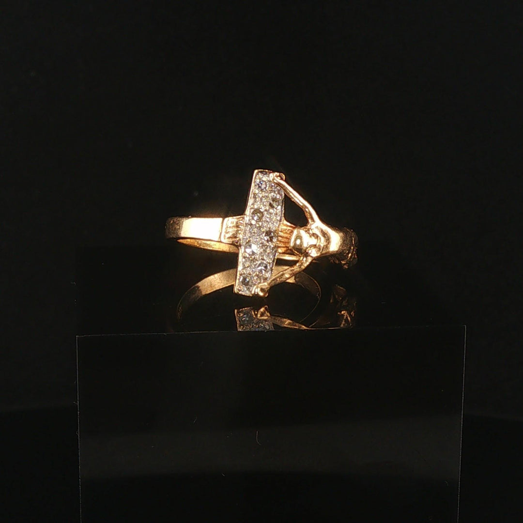 14k Yellow Gold and 0.15cttw Diamond Vintage Cross Crucifix Ring Size 6