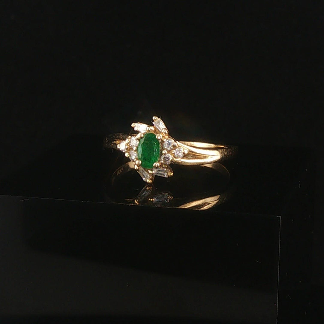 14k Yellow Gold Emerald and Diamond Halo Ring Size 7.25