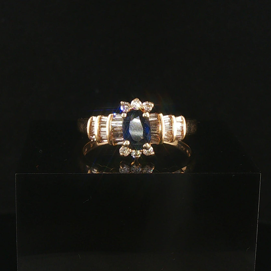 14k Yellow Gold Sapphire and 0.25cttw Diamond Vintage Ring Size 10.25