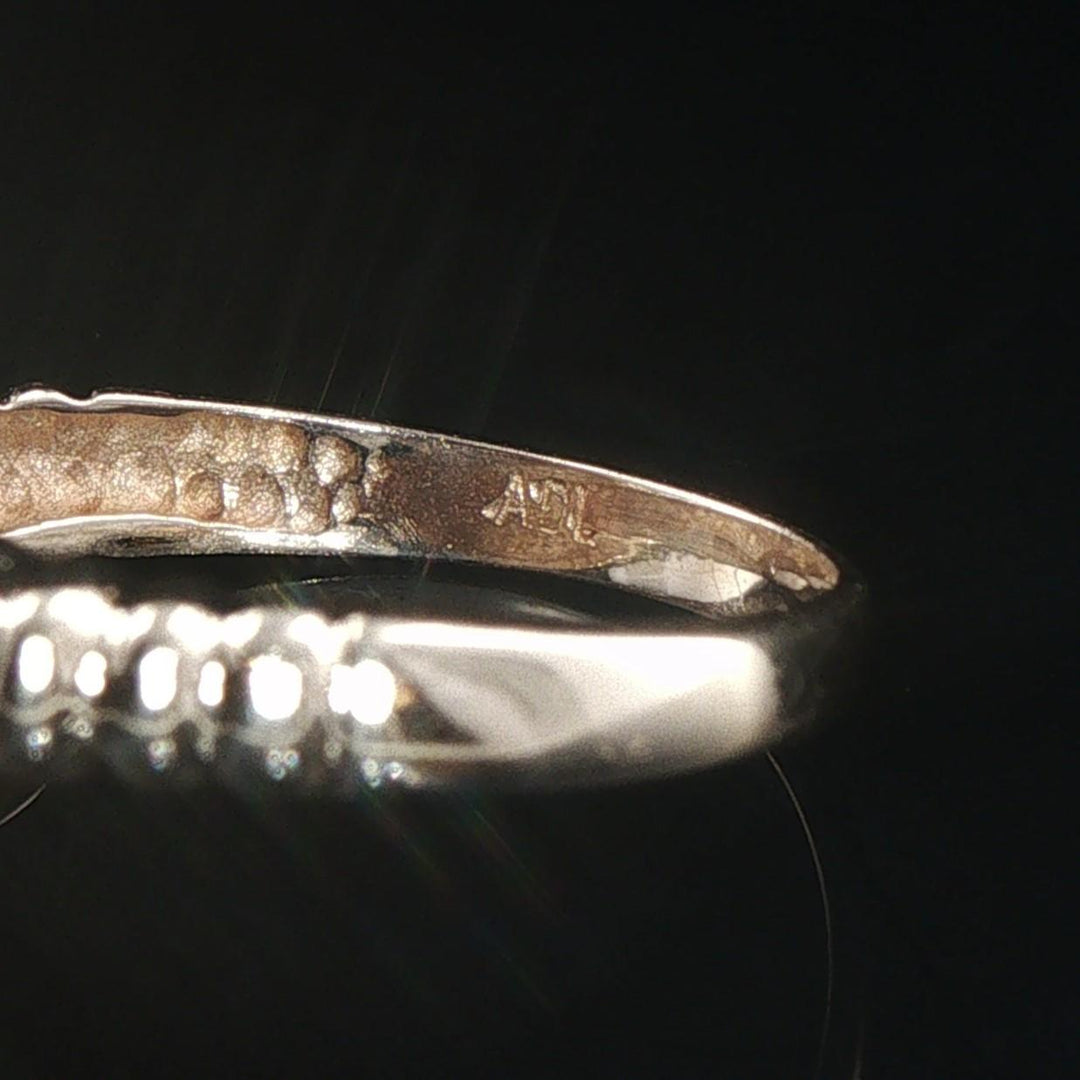 14k Yellow Gold and 0.10cttw Pave Diamond Ribbed Band Ring Size 8