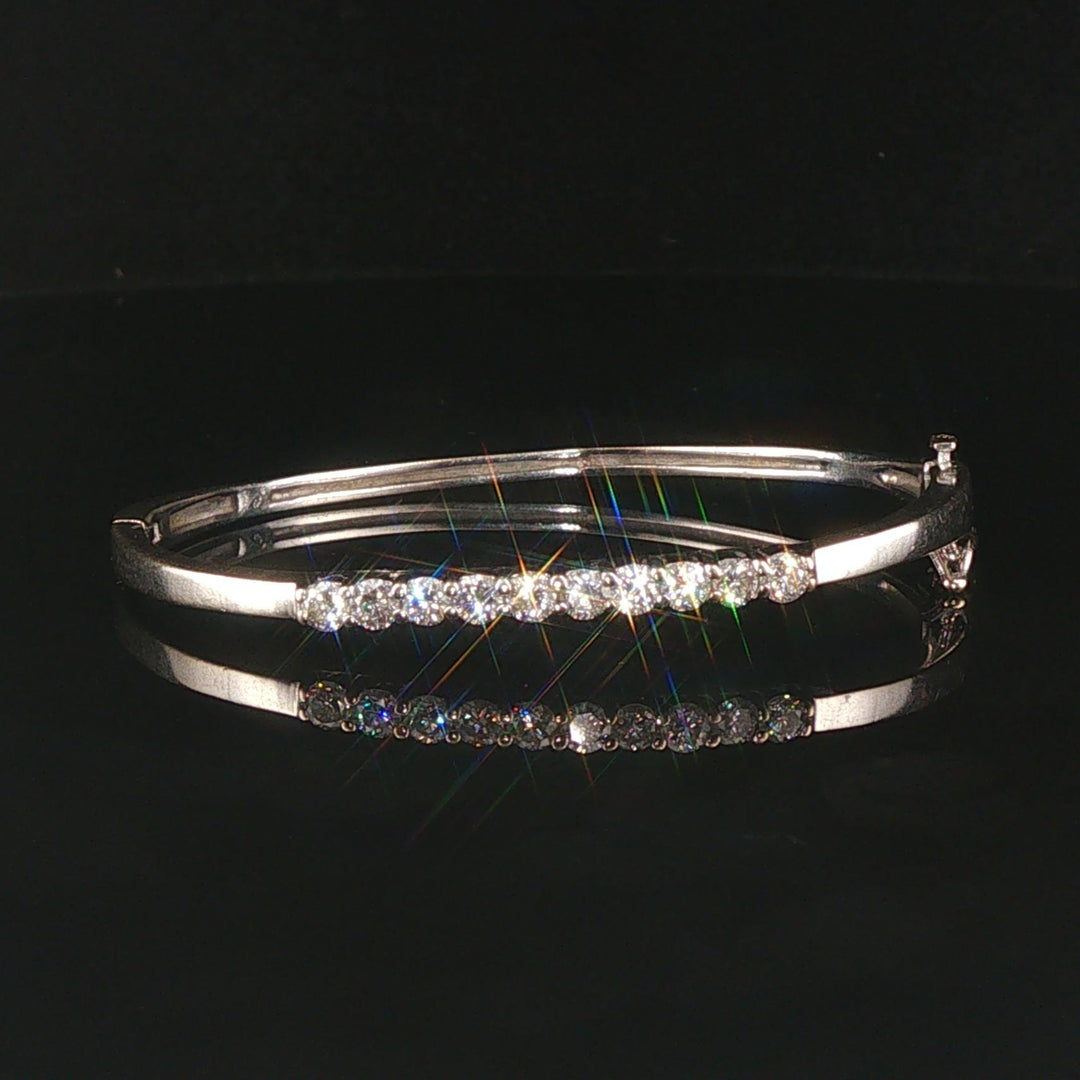 14k White Gold and 1cttw Diamond Solid Bangle Bracelet 6.25"