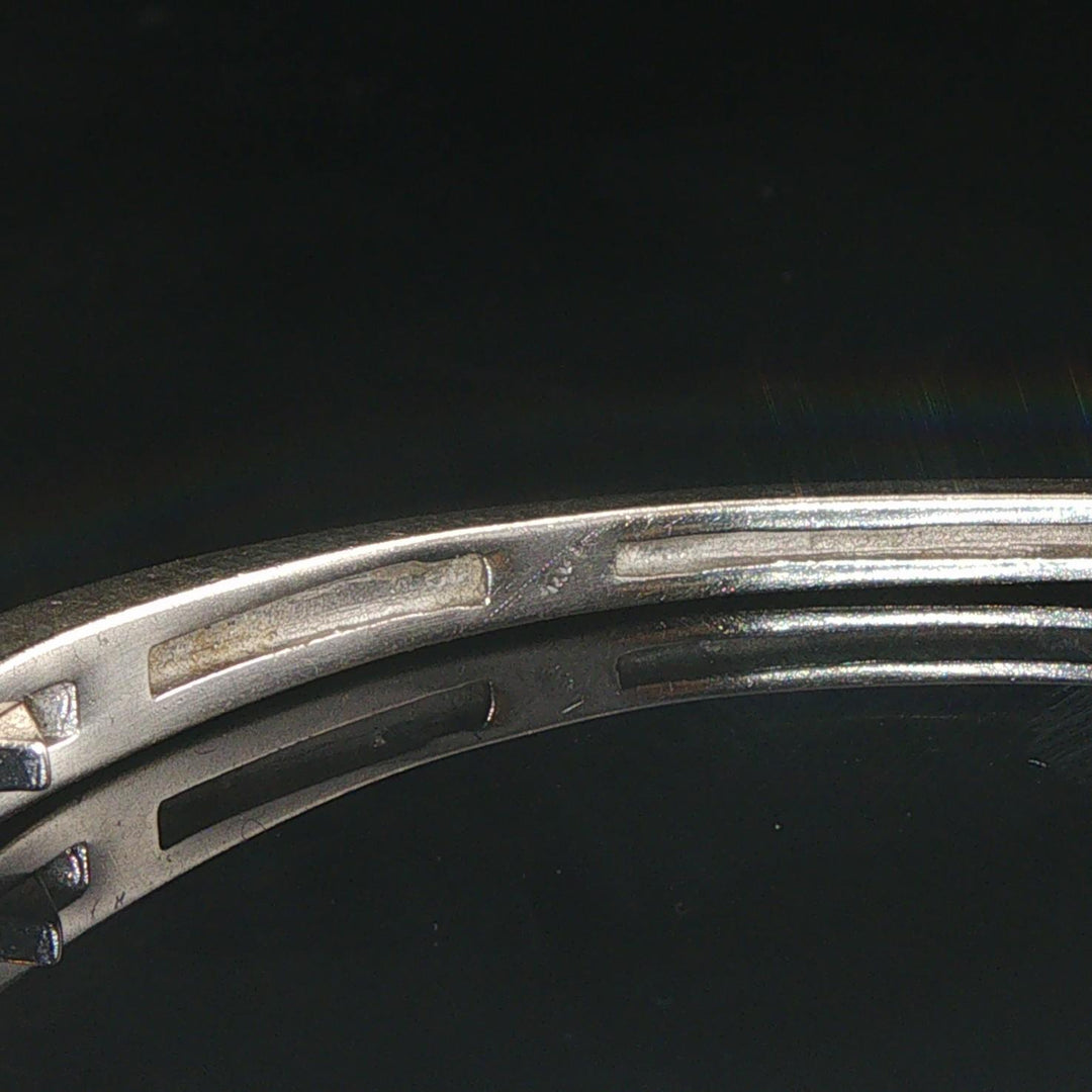 14k White Gold and 1cttw Diamond Solid Bangle Bracelet 6.25"