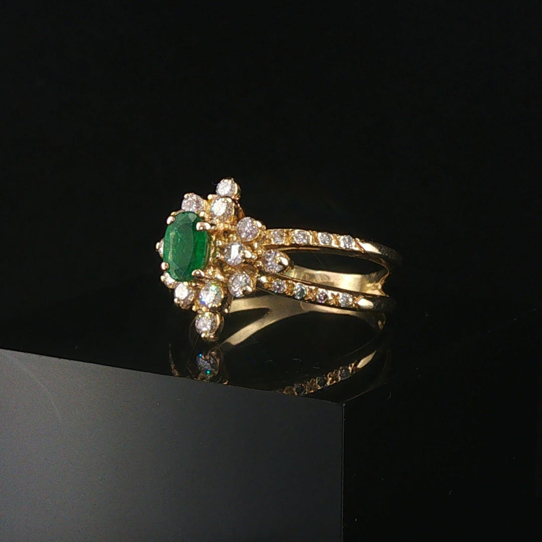 14k Yellow Gold Emerald and 0.50cttw Diamond Halo Ring Size 7.5