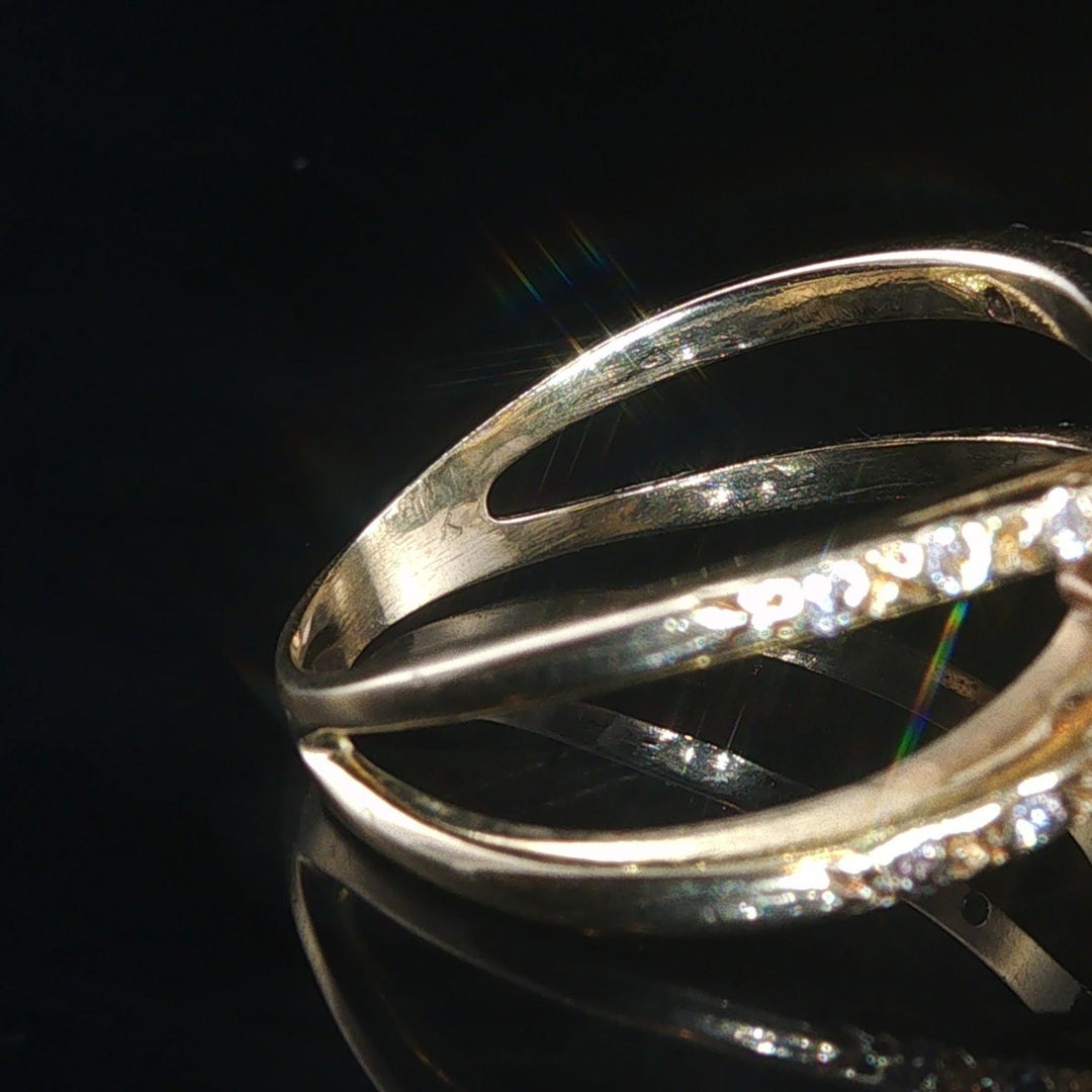 14k Yellow Gold Emerald and 0.50cttw Diamond Halo Ring Size 7.5
