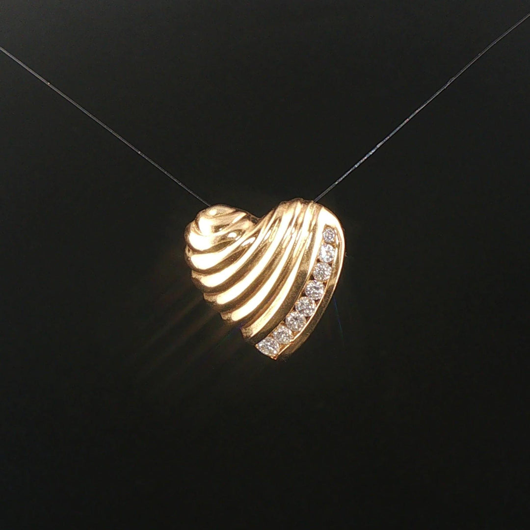 14k Yellow Gold and 0.20cttw Diamond Vintage Heart Pendant