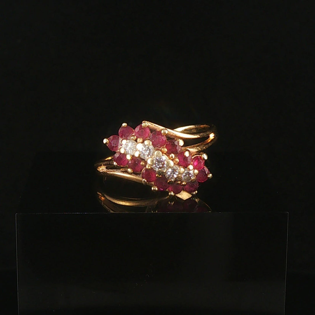 14k Yellow Gold Ruby and Diamond Ladies Vintage Ring Size 9.25