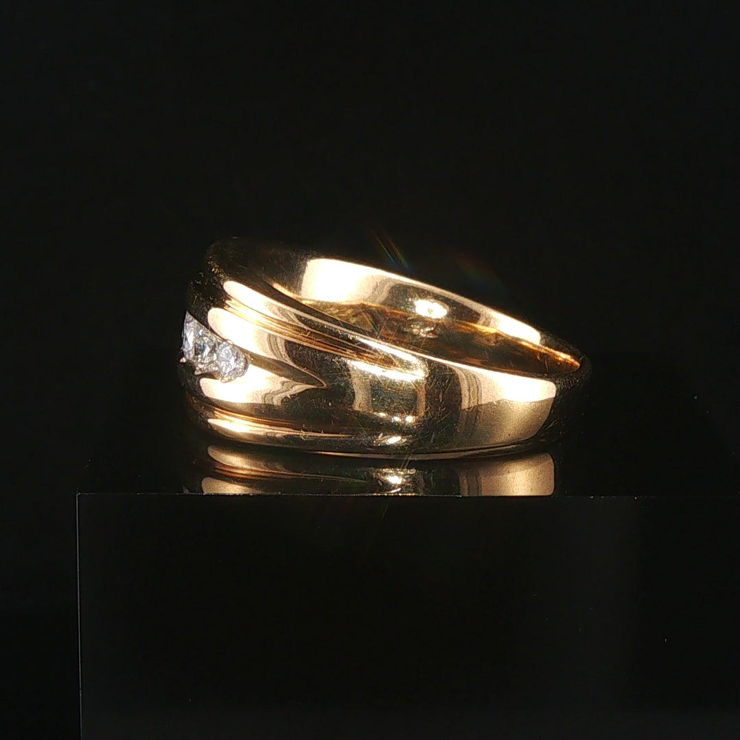 14k Yellow Gold and 0.50cttw Diamond Men's Band Ring Size 11.5