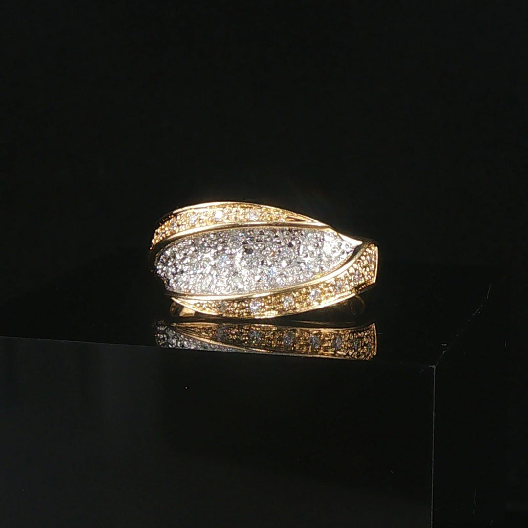 14k Yellow and White Gold 0.25cttw Pave Diamond Fancy Band Ring Size 7