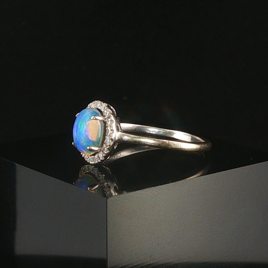 14k White Gold Cabochon Opal and Diamond Halo Ring Size 10