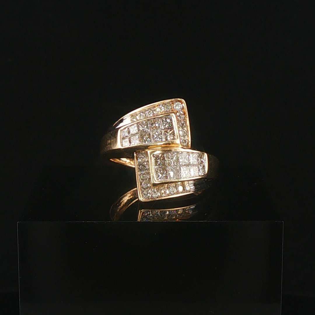 14k Yellow Gold and 1cttw Diamond Vintage Bypass Ring Size 5.75