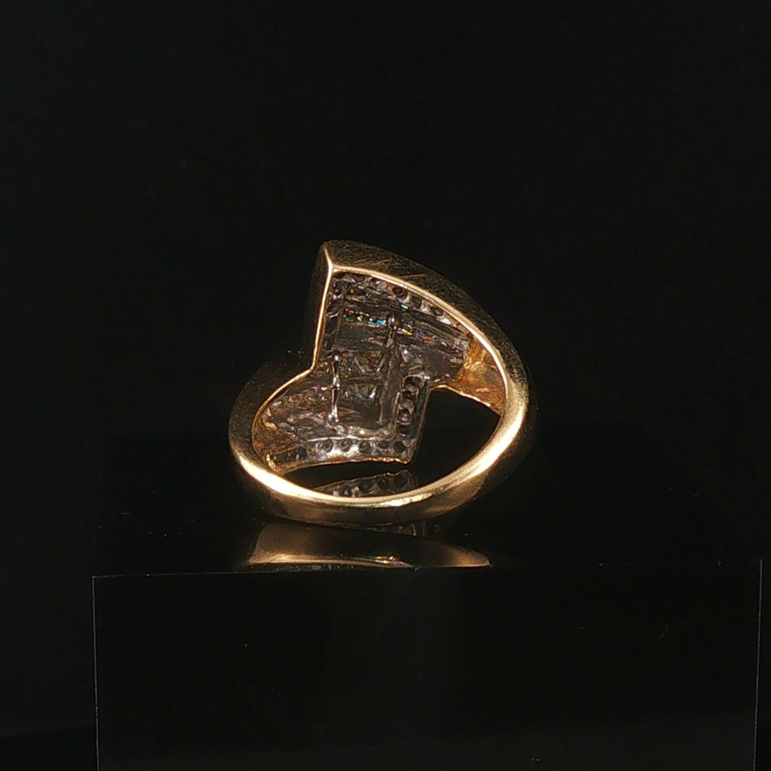 14k Yellow Gold and 1cttw Diamond Vintage Bypass Ring Size 5.75