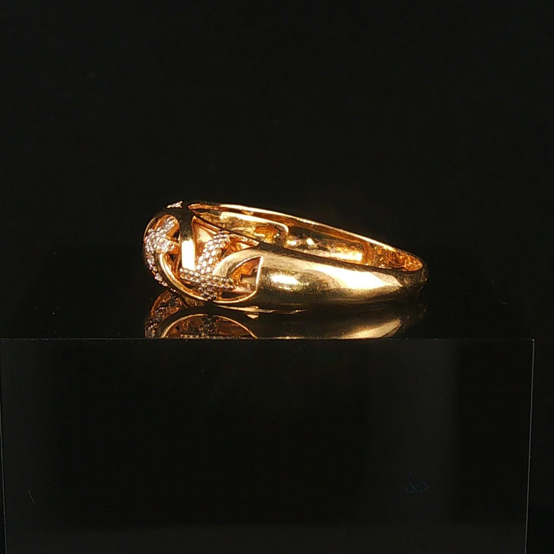 18k Yellow Gold and Diamond Vintage Cross Band Ring Size 10