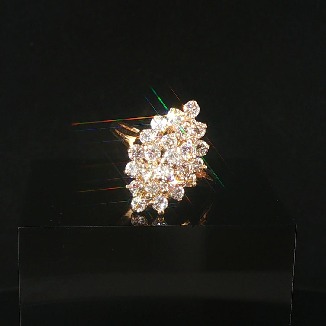 14k Yellow Gold and 1cttw Diamond Ladies Cluster Ring Size 8.25