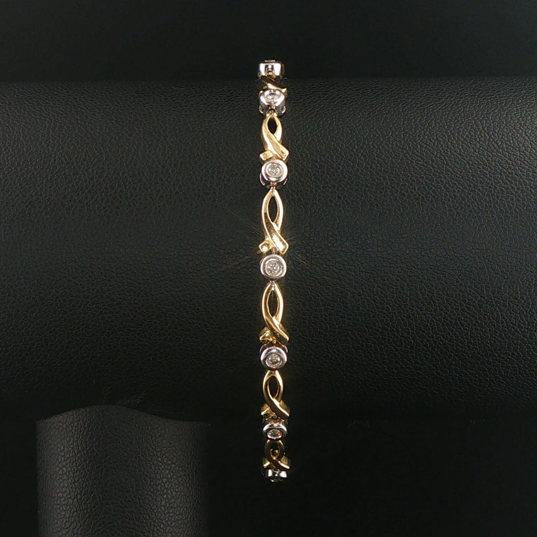 14k Yellow and White Gold 0.25cttw Bezel Set Diamond Fancy Link Bracelet 6.75"