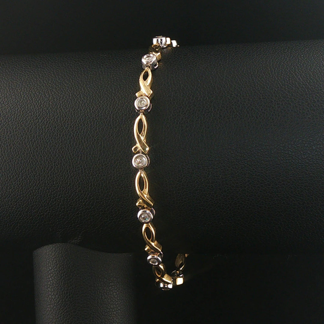 14k Yellow and White Gold 0.25cttw Bezel Set Diamond Fancy Link Bracelet 6.75"