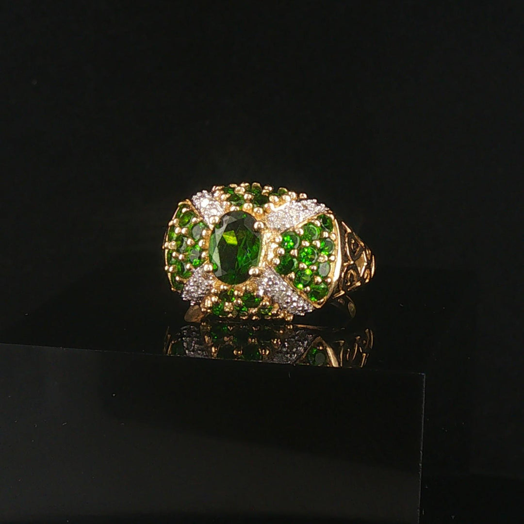 14k Yellow Gold Tsavorite and Diamond Ladies Ring Size 7