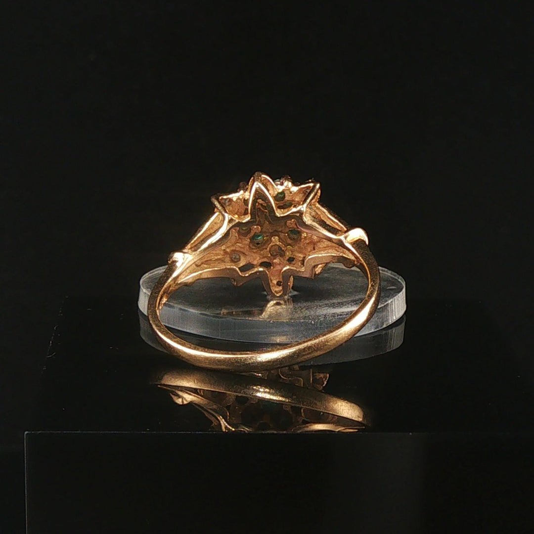 14k Yellow Gold Emerald and Diamond Floral Cluster Ring Size 6.25