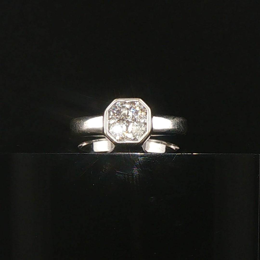 14k White Gold and 0.40cttw Bezel Set Four Diamond Ladies Ring Size 7