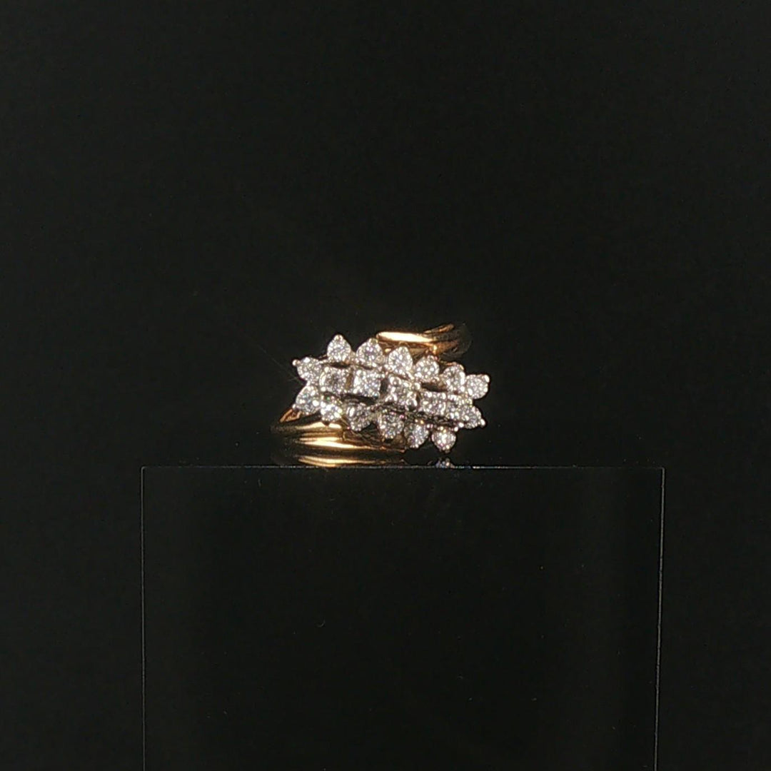 14k Yellow Gold and 0.50cttw Diamond Vintage Ladies Ring Size 5.5