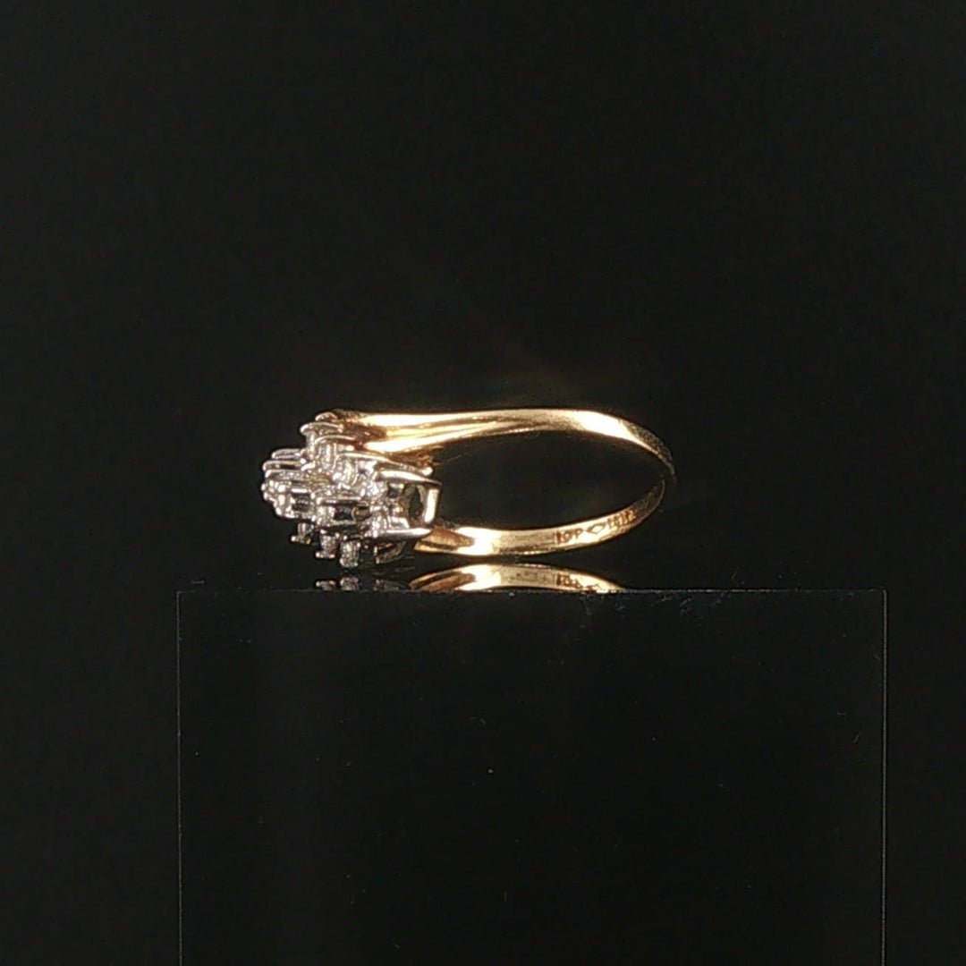 14k Yellow Gold and 0.50cttw Diamond Vintage Ladies Ring Size 5.5