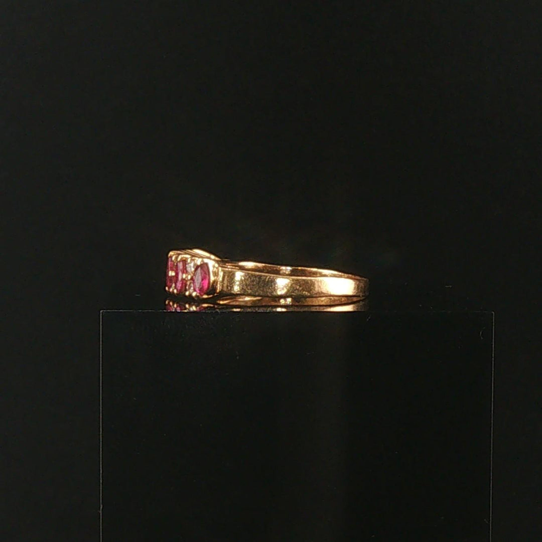 14k Yellow Gold Ruby and Diamond Ladies Vintage Band Ring Size 5.75