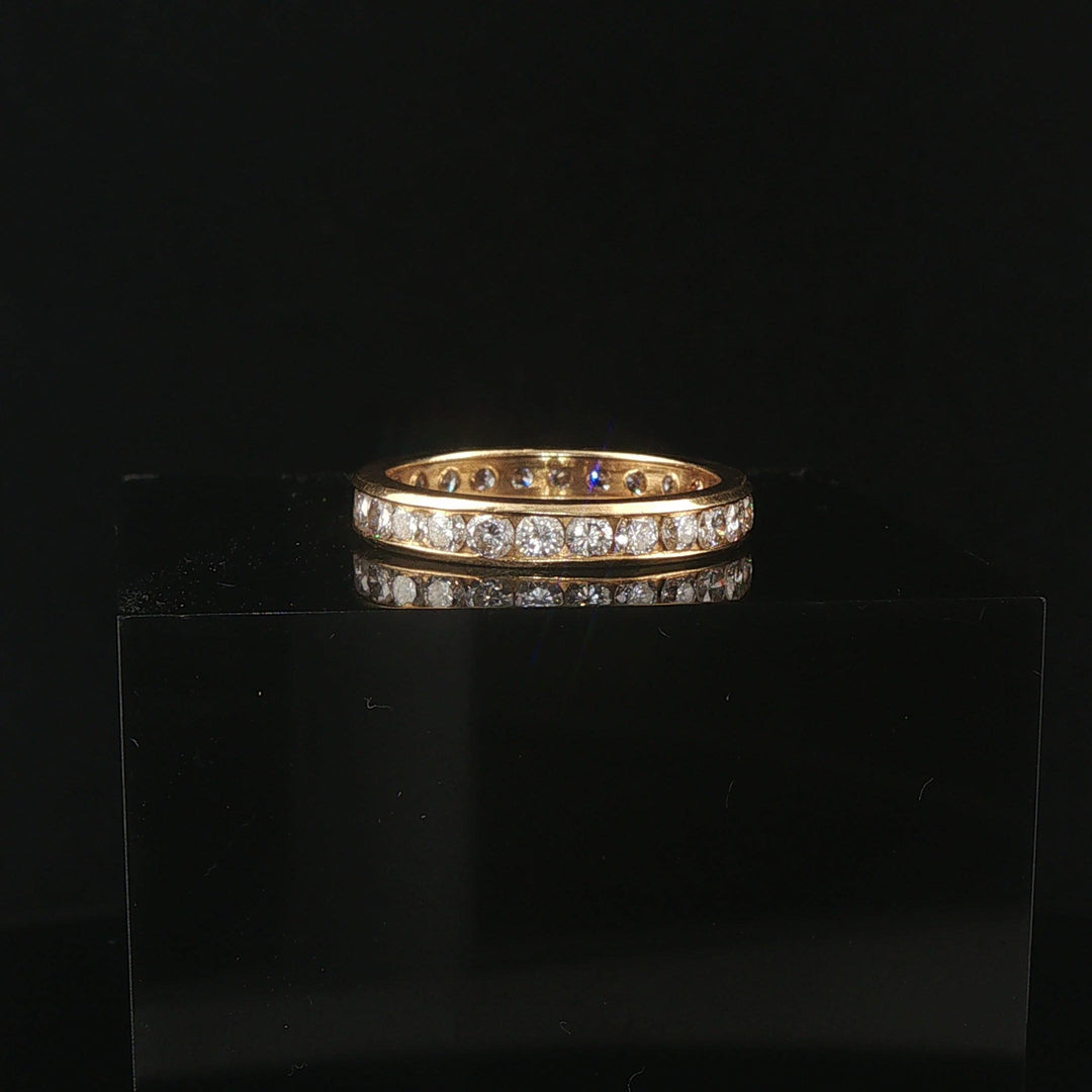 18k Yellow Gold and 2cttw Diamond 3mm Eternity Band Ring Size 6