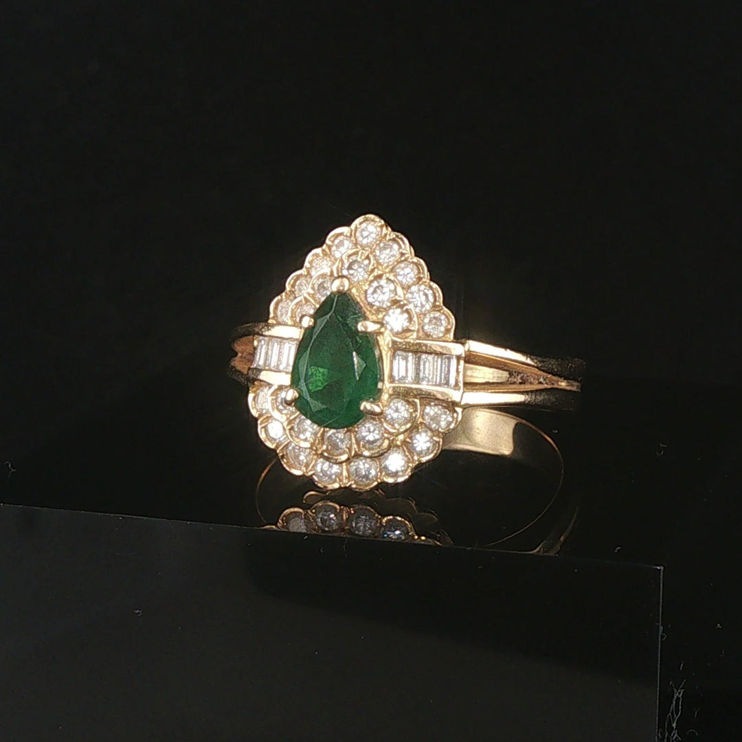 18k Yellow Gold 1.13ct Emerald and 0.50cttw Diamond Vintage Ladies Ring Size 9