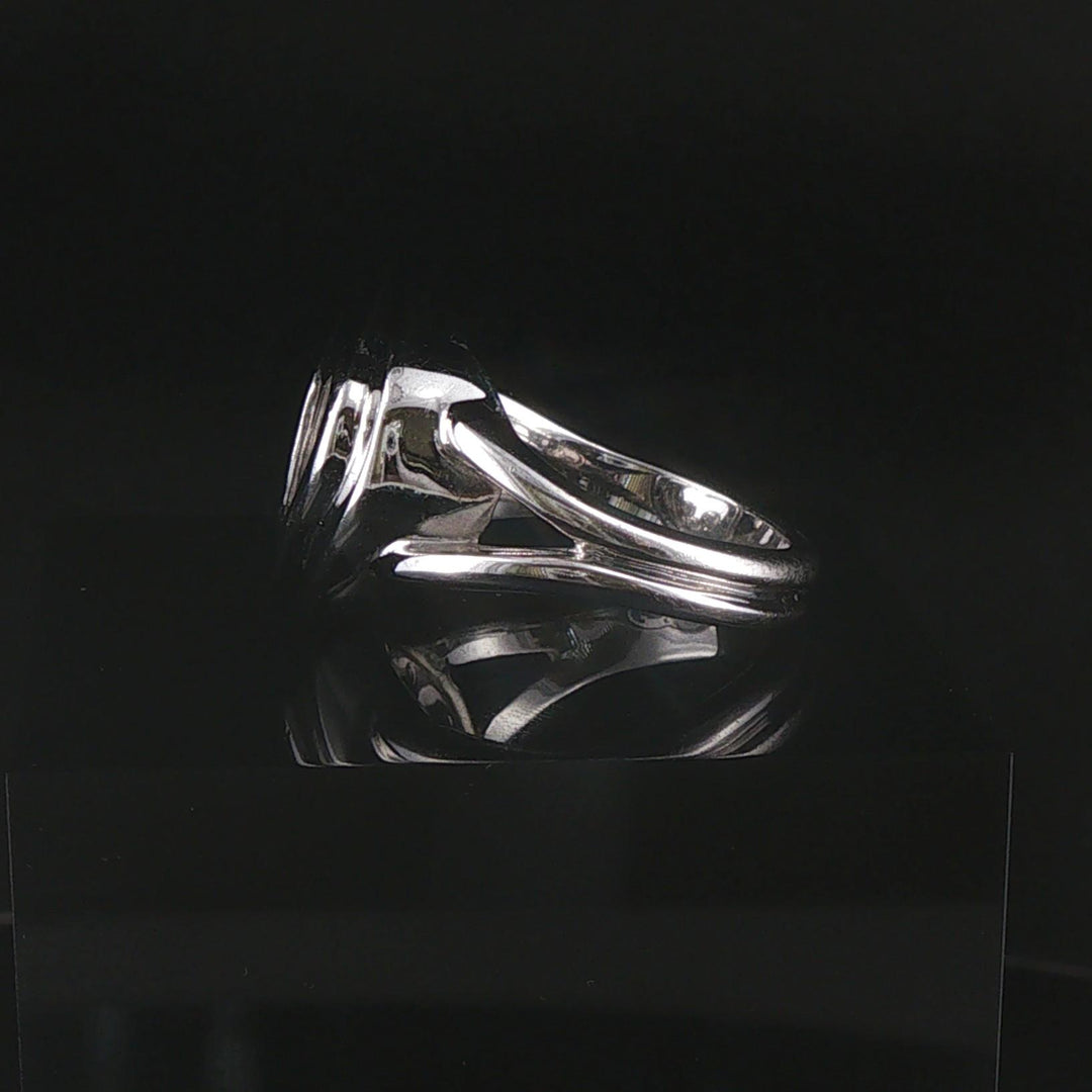18k White Gold and Floating Diamonds 11.4g Heart Ring Size 6.5