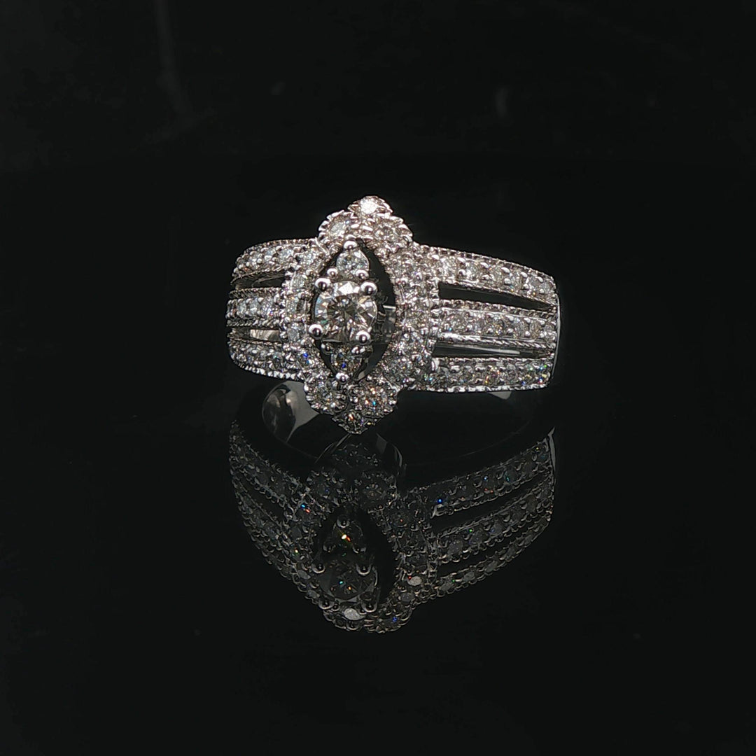 14k White Gold and 0.80cttw Diamond Ladies Ring Size 7.75