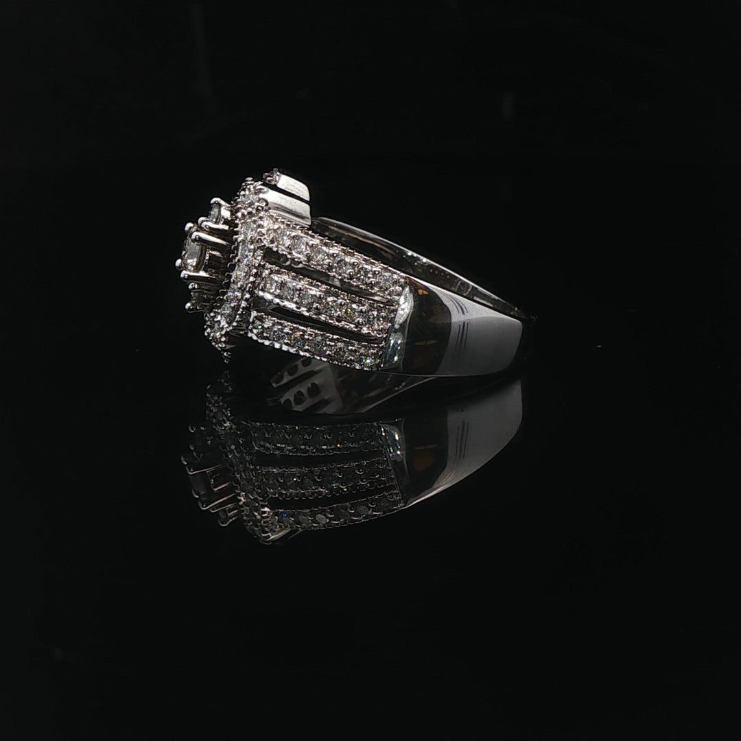 14k White Gold and 0.80cttw Diamond Ladies Ring Size 7.75