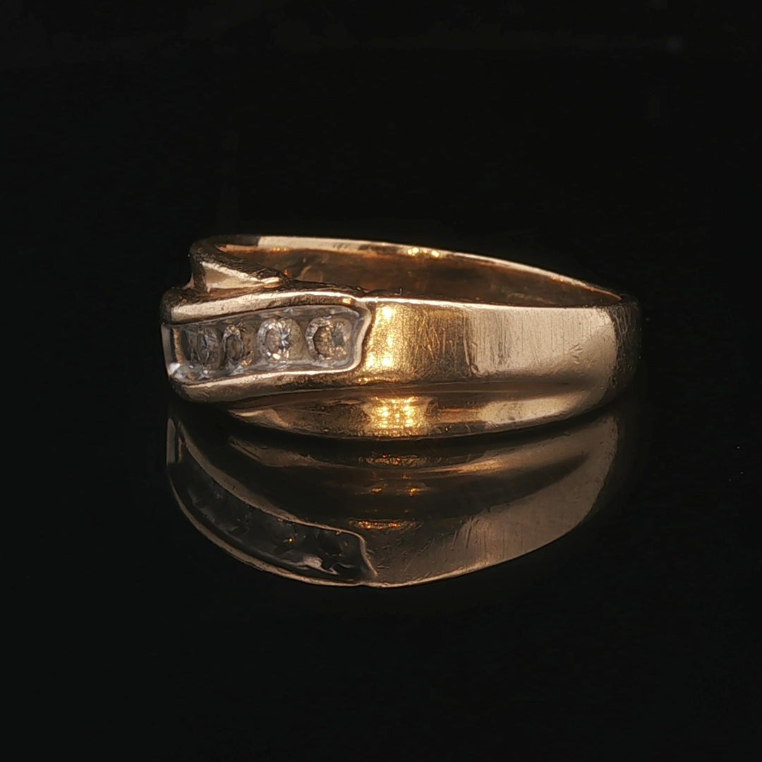14k Yellow Gold and 0.20cttw Diamond Vintage Band Ring Size 9.25