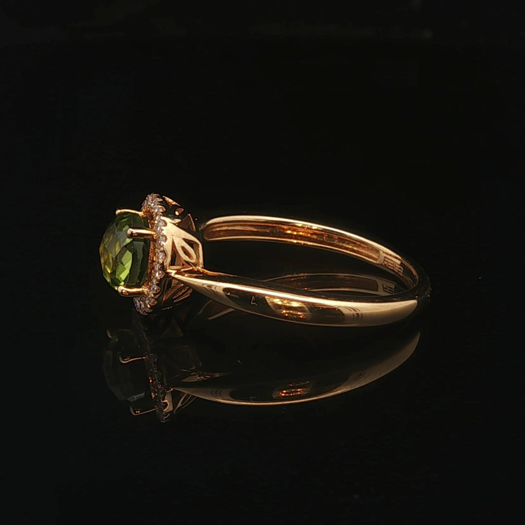 Effy 14k Yellow Gold 1ct Peridot and Diamond Halo Ring Size 7