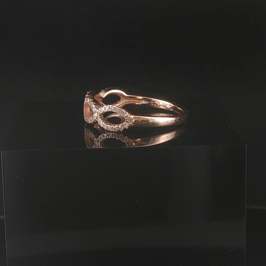 14k Rose Gold and 0.25cttw Pave Diamond Woven Band Ring Size 6.5