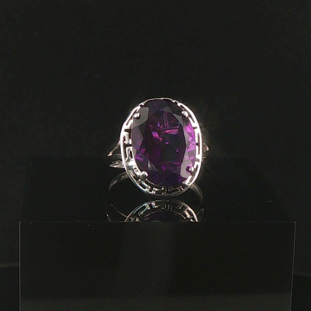 14k White Gold and Amethyst Greek Key Design Ring Size 55