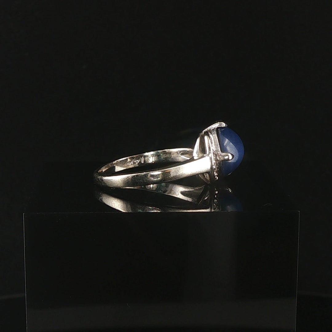 14k White Gold Blue Star Sapphire and Diamond Vintage Ring Size 7.25