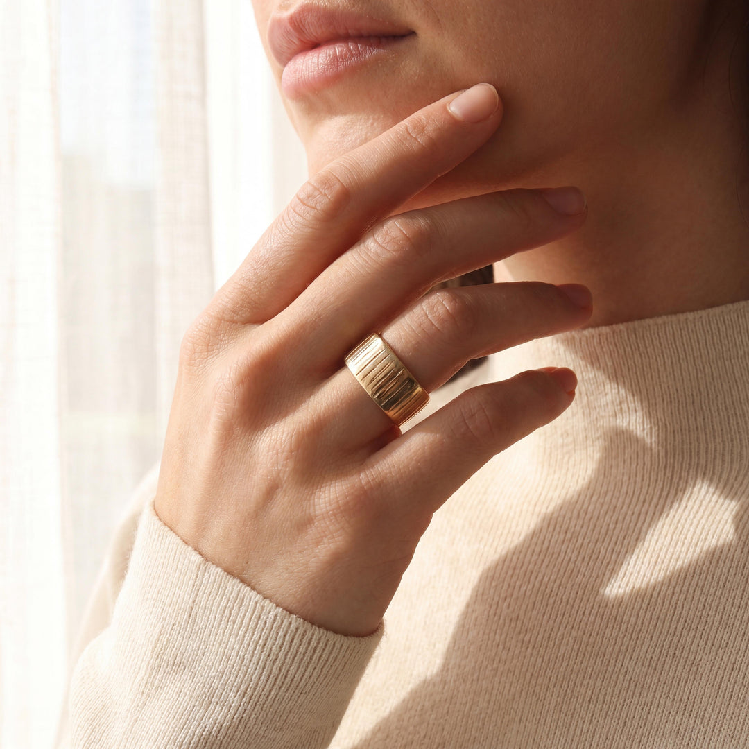 Tiffany & Co. Vintage 14k Yellow Gold 9g Solid Band Ring Size 8
