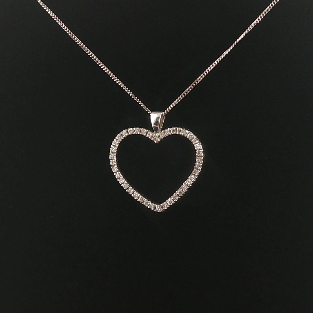 14k White Gold and 0.40cttw Diamond Heart Pendant Necklace 18"