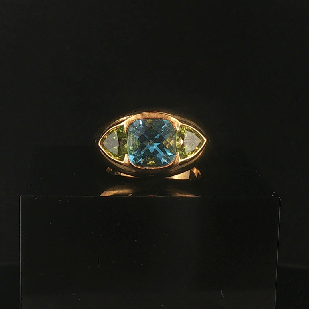 David Yurman 18k Gold Blue Topaz and Peridot Ring Size 6