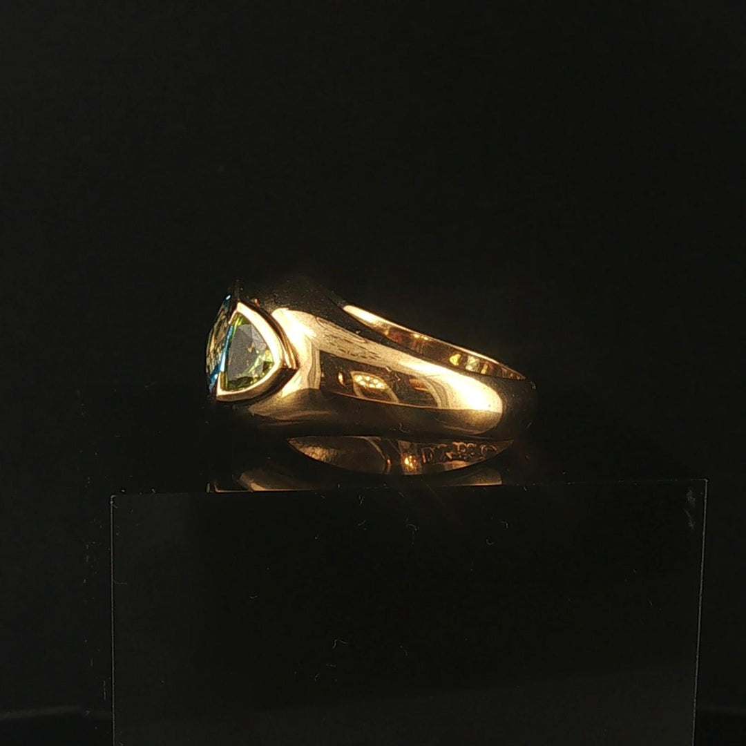David Yurman 18k Gold Blue Topaz and Peridot Ring Size 6