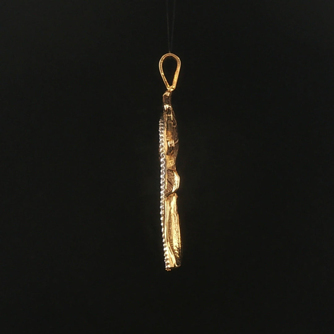 14k Yellow Gold 0.20cttw Diamond Vintage Leaf Pendant 1.65"