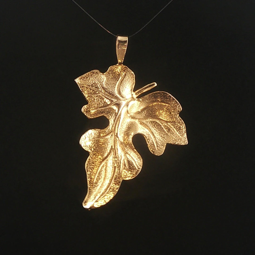 14k Yellow Gold 0.20cttw Diamond Vintage Leaf Pendant 1.65"