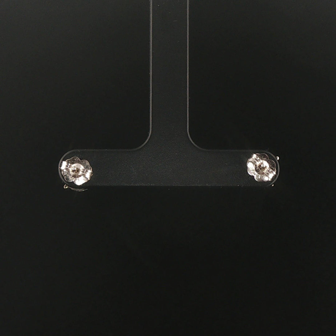 14k White Gold and 0.75cttw Diamond Cluster Stud Earrings